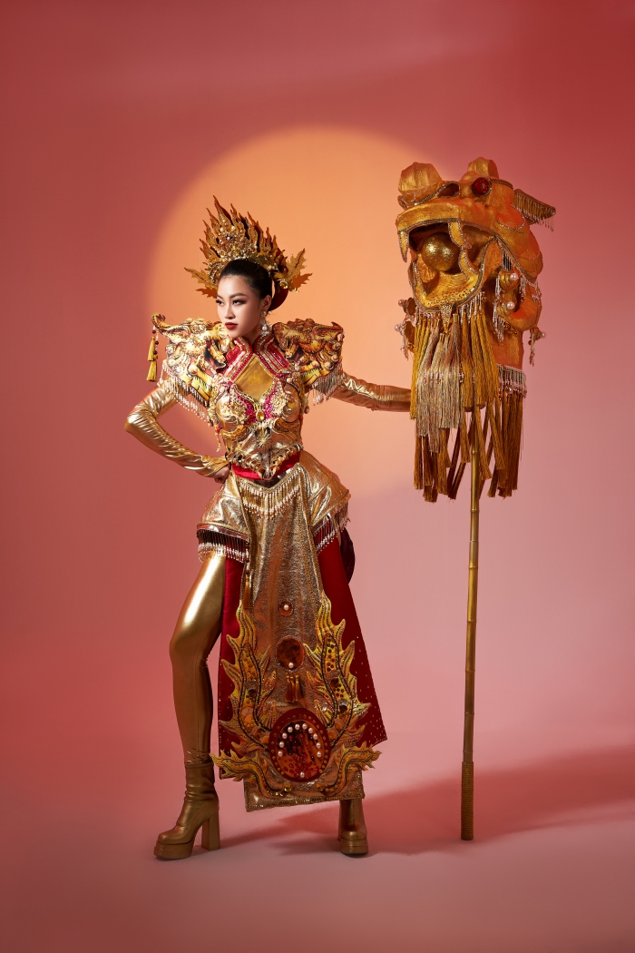  Ấn tượng với trang phục dân tộc dự thi Miss Global 2023 độc đáo của Đoàn Thu Thủy